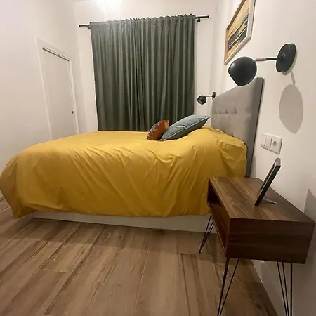 Apartment Sol Y Luna La Línea de la Concepción